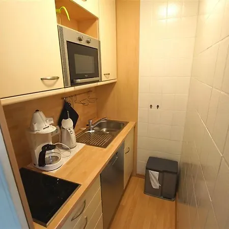 Ferienwohnung-g-8-7-0g0807 דירה *